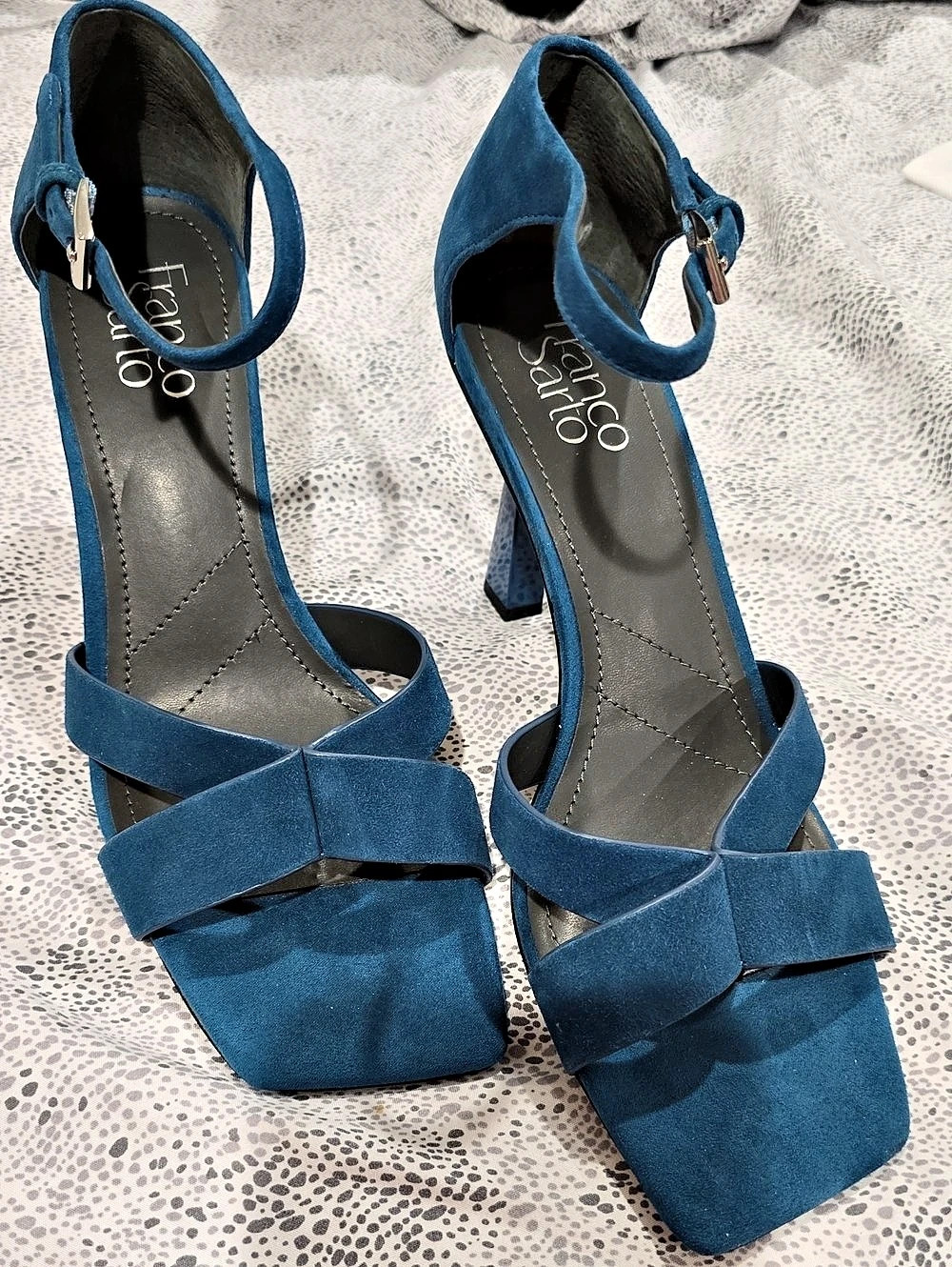 Franco Sarto Teal Blue  Heels Like New